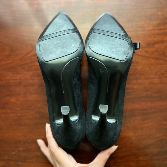 Nine West Francess Black Leather Heels, Sz 6.5 - Picture 6 of 11